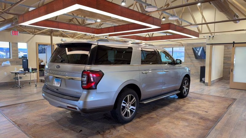 2023 Silver Ford Expedition Max Limited Sport Utility 4D 4X4