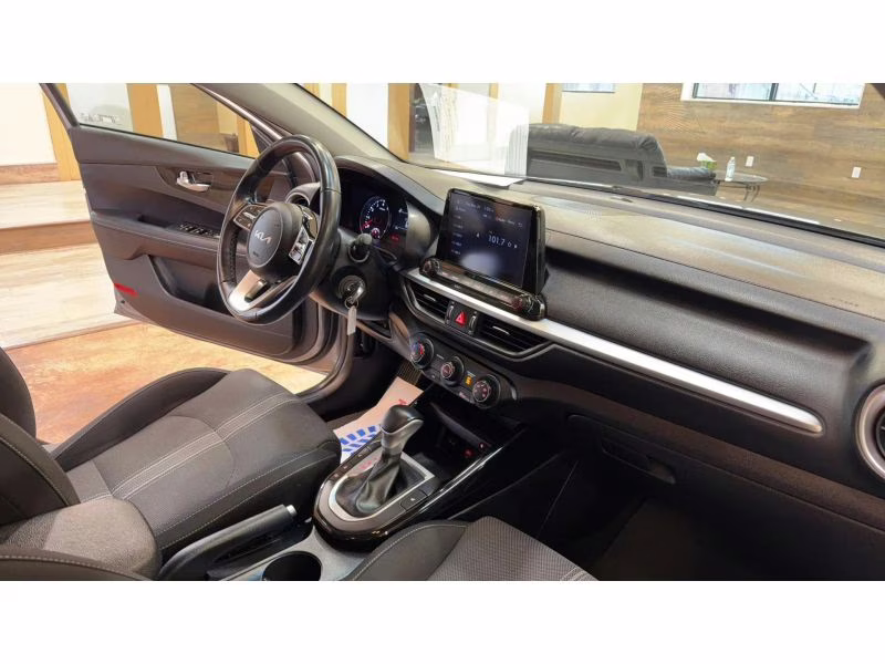 2024 Silver Kia Forte GT-Line Sedan 4D FWD