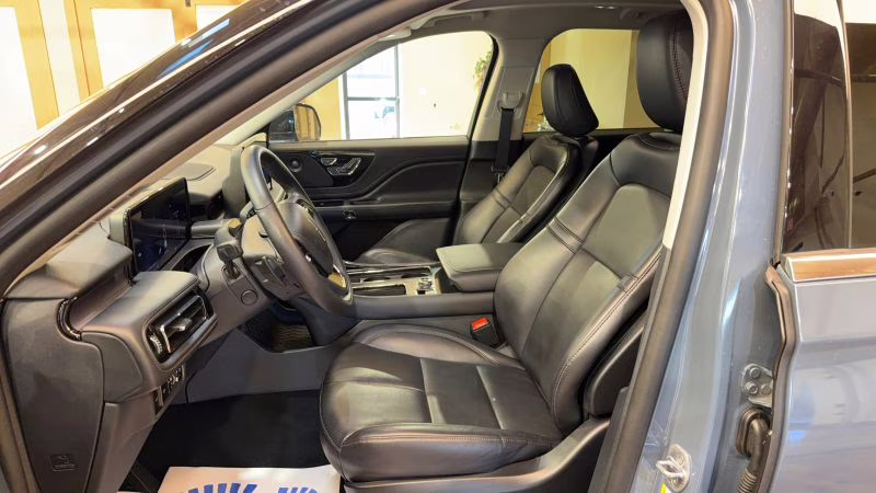 2025 Gray Lincoln Aviator Premiere Sport Utility 4D AWD