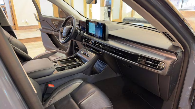 2025 Gray Lincoln Aviator Premiere Sport Utility 4D AWD