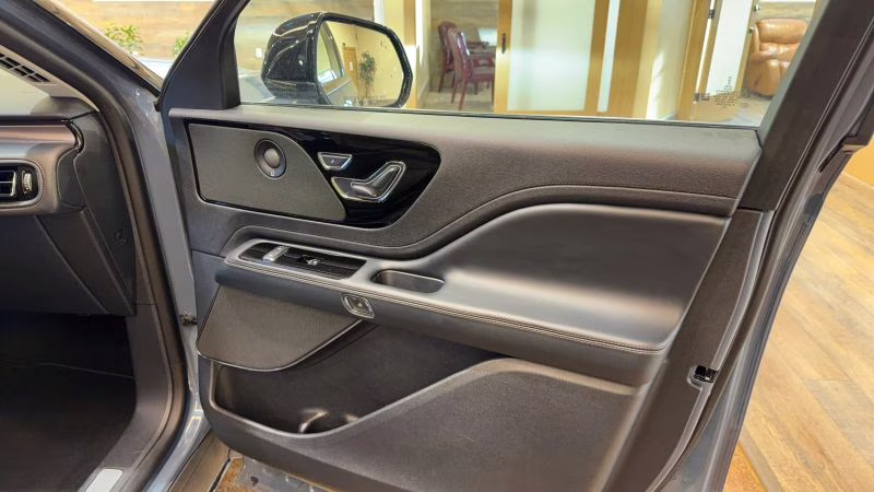 2025 Gray Lincoln Aviator Premiere Sport Utility 4D AWD