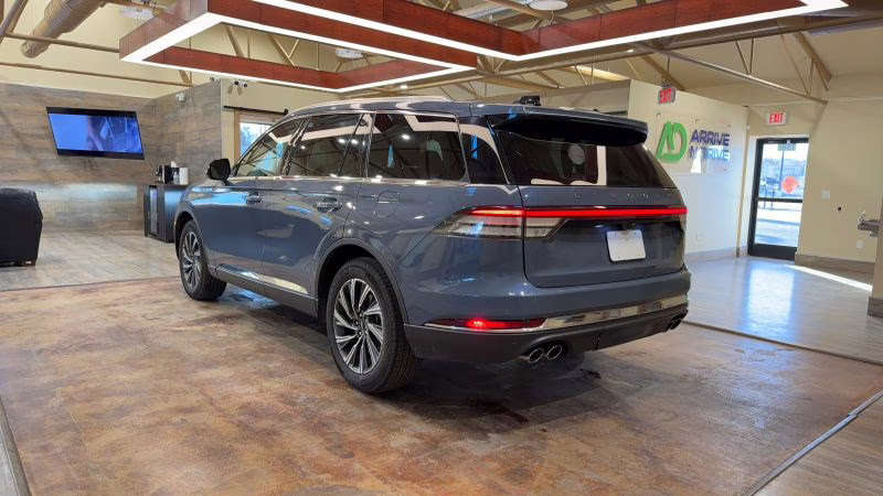 2025 Gray Lincoln Aviator Premiere Sport Utility 4D AWD