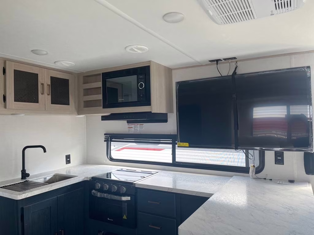 2025 Prime Time Avenger 25MKB Trailer