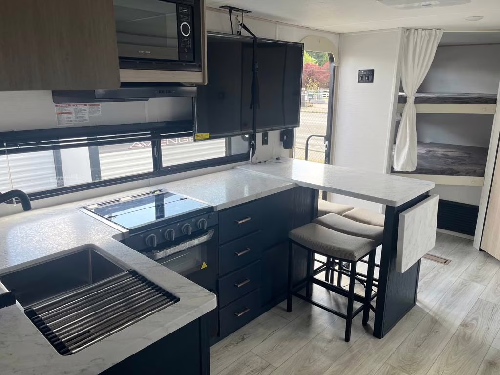 2025 Prime Time Avenger 25MKB Trailer