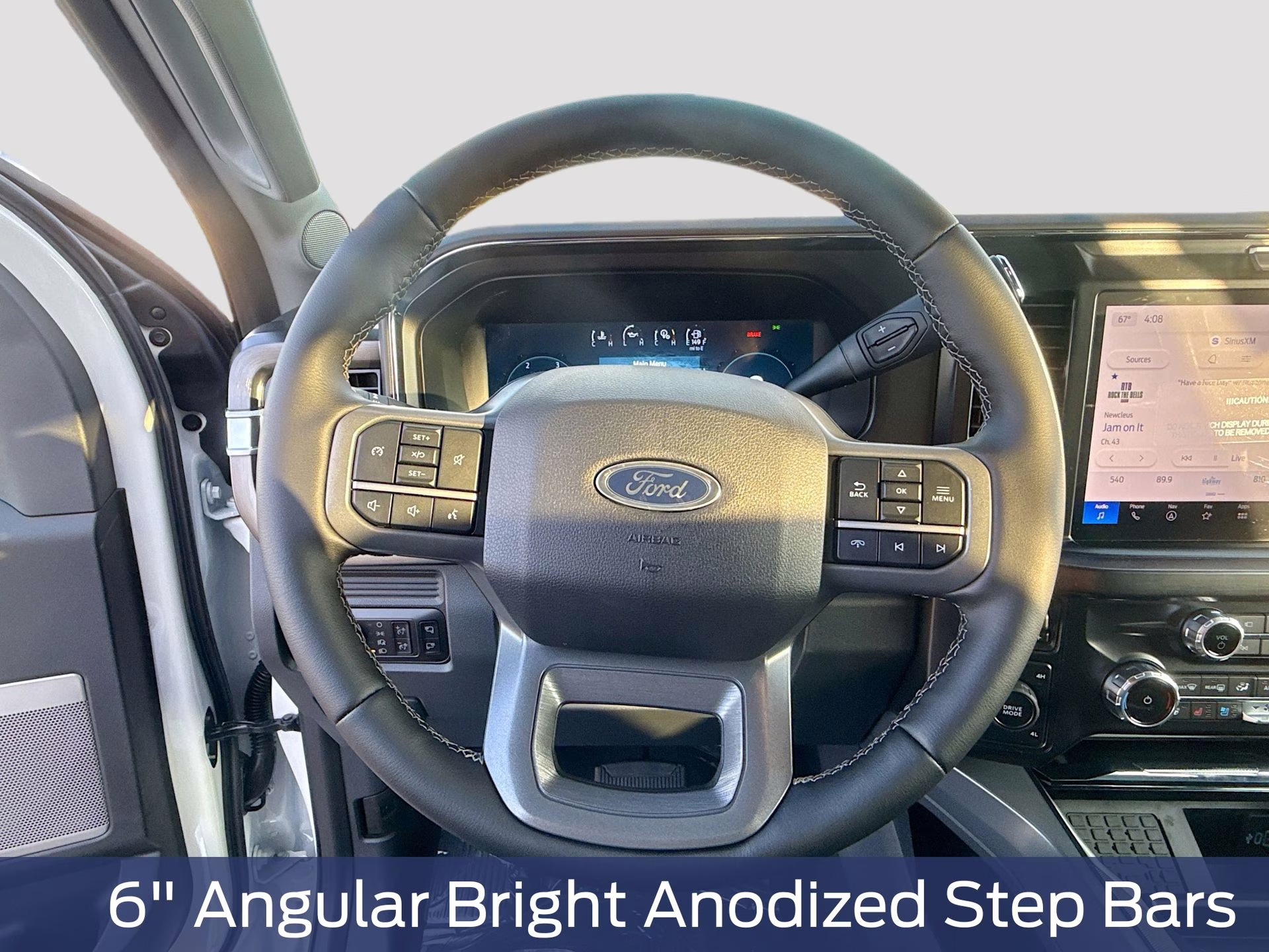 2026 Star White Metallic Tri-Coat Ford Super Duty F-250 SRW Lariat 4X4 Truck