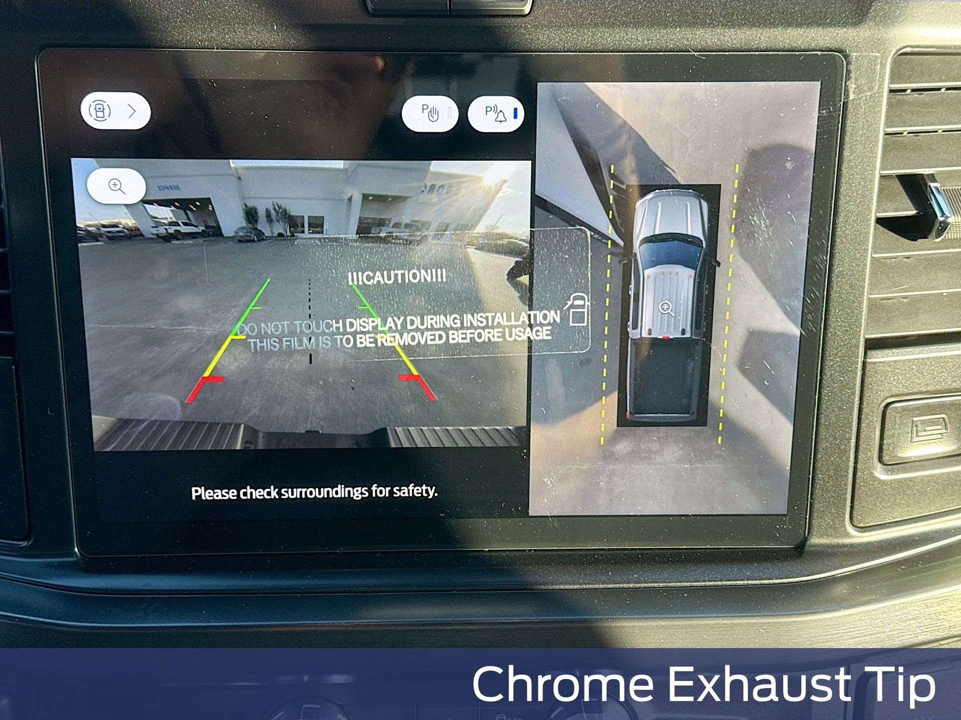 2026 Star White Metallic Tri-Coat Ford Super Duty F-250 SRW Lariat 4X4 Truck