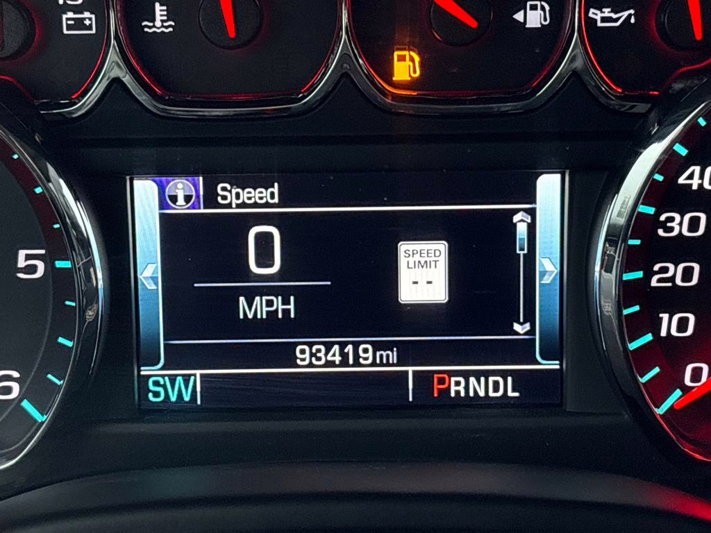 2018 Summit White GMC Yukon SLT 4X4 SUV