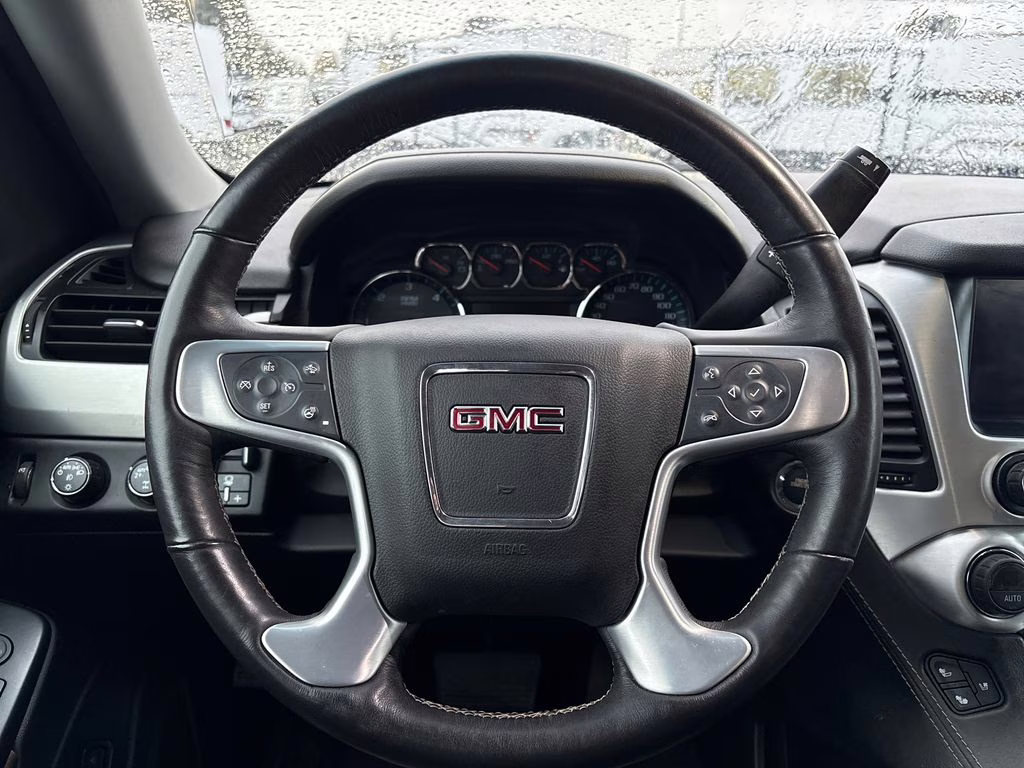 2018 Summit White GMC Yukon SLT 4X4 SUV