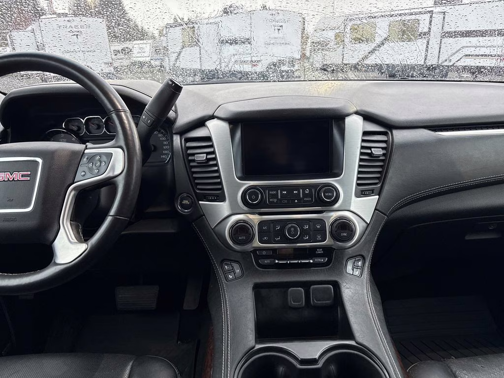 2018 Summit White GMC Yukon SLT 4X4 SUV