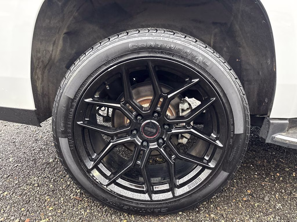 2018 Summit White GMC Yukon SLT 4X4 SUV