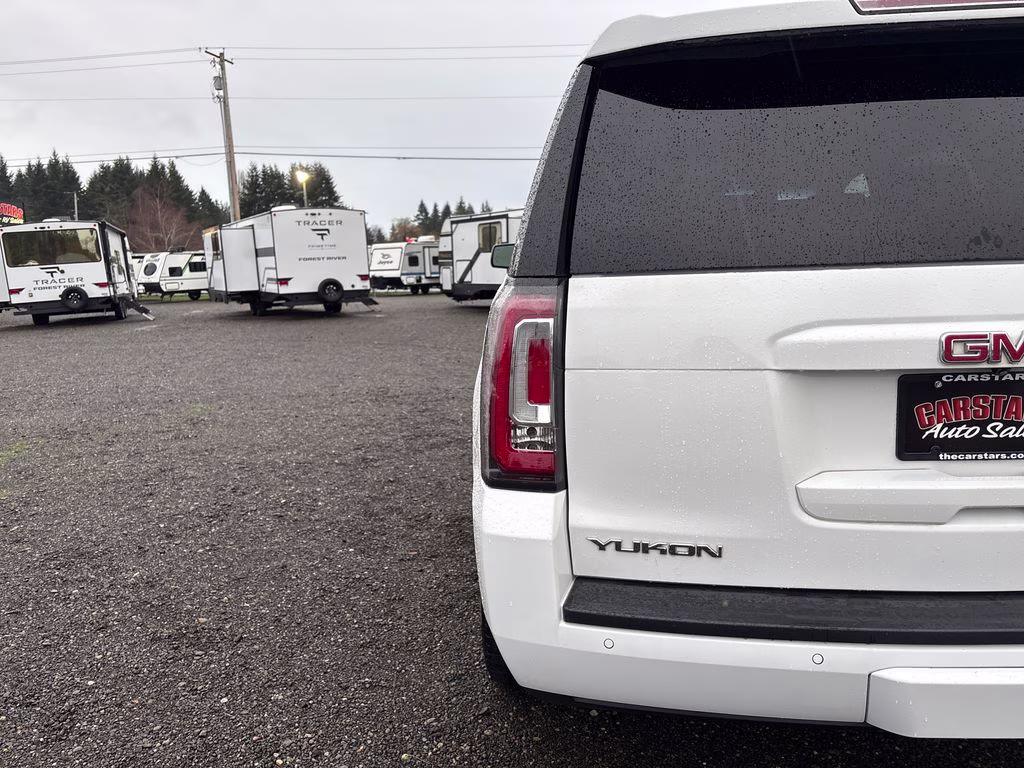 2018 Summit White GMC Yukon SLT 4X4 SUV