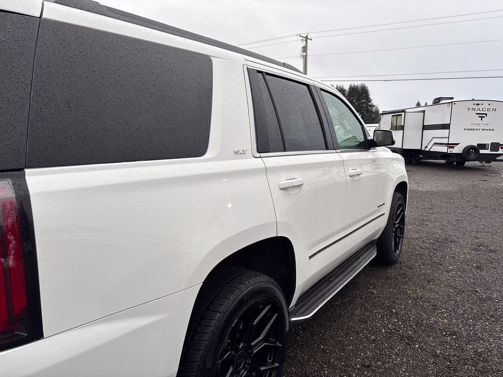 2018 Summit White GMC Yukon SLT 4X4 SUV