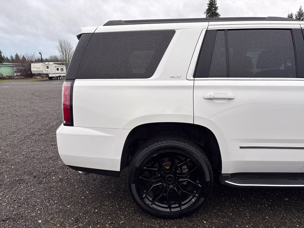 2018 Summit White GMC Yukon SLT 4X4 SUV