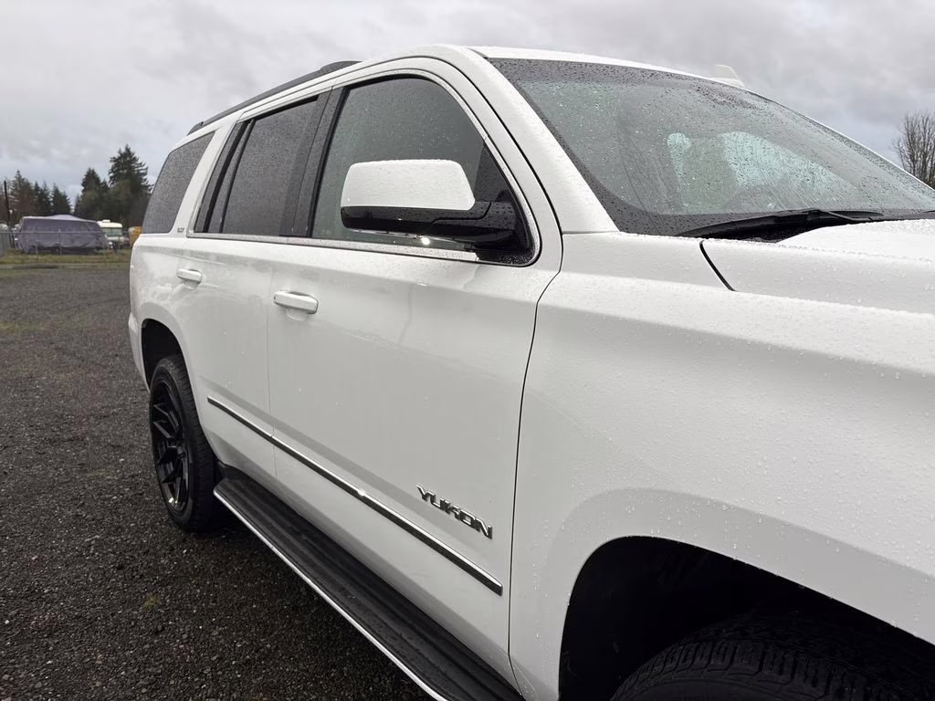 2018 Summit White GMC Yukon SLT 4X4 SUV