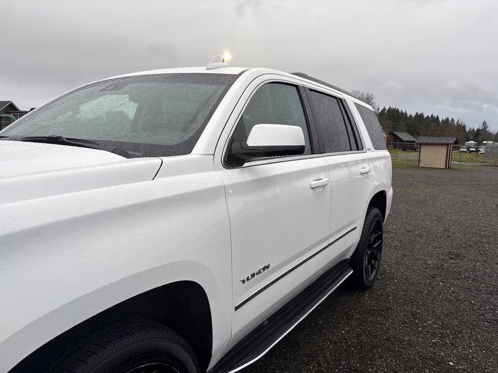2018 Summit White GMC Yukon SLT 4X4 SUV