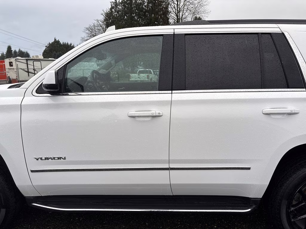 2018 Summit White GMC Yukon SLT 4X4 SUV