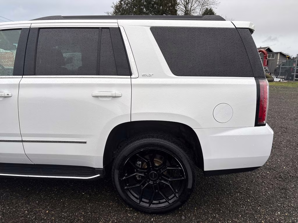 2018 Summit White GMC Yukon SLT 4X4 SUV