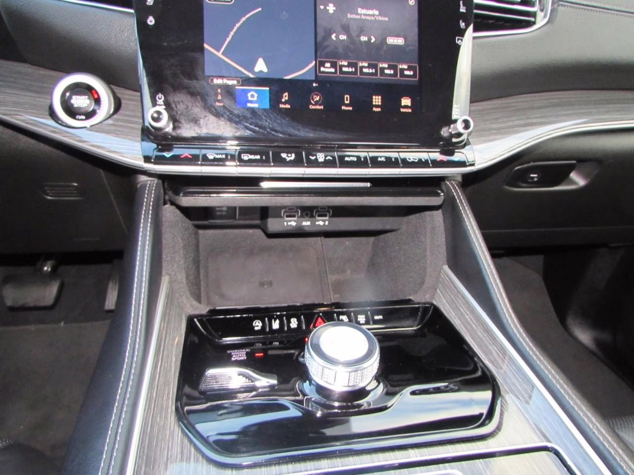 2022 Velvet Red Pearlcoat Jeep Wagoneer 4WD Series II 4X4 SUV