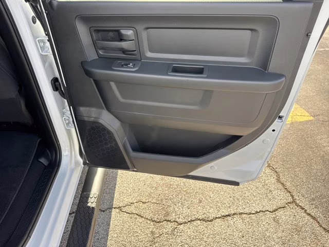 2026 Bright White Clearcoat Ram 2500 Tradesman 4X4 Truck