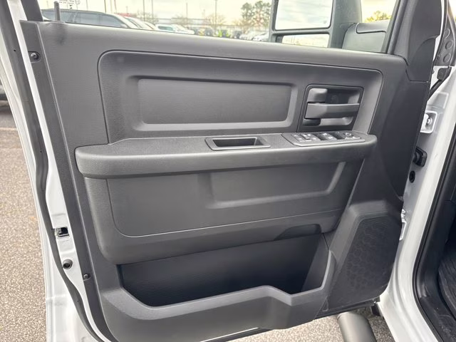 2026 Bright White Clearcoat Ram 2500 Tradesman 4X4 Truck