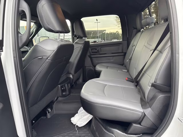 2026 Bright White Clearcoat Ram 2500 Tradesman 4X4 Truck