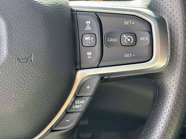 2026 Bright White Clearcoat Ram 2500 Tradesman 4X4 Truck