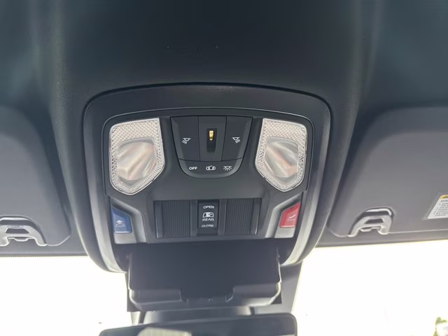 2026 Bright White Clearcoat Ram 2500 Tradesman 4X4 Truck