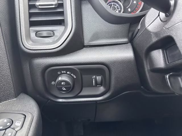 2026 Bright White Clearcoat Ram 2500 Tradesman 4X4 Truck