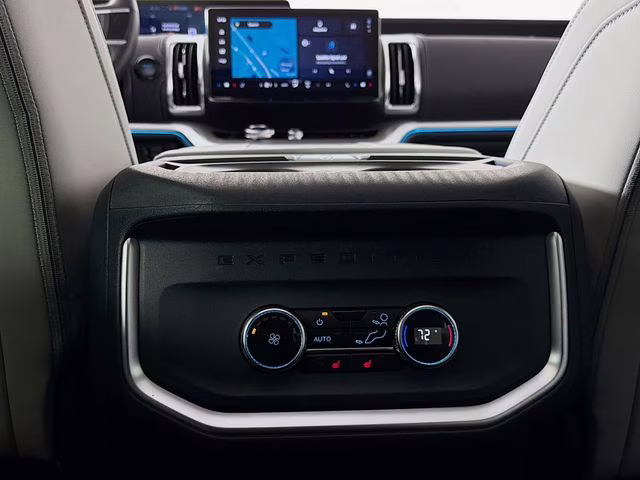 2026 Star White Metallic Tri-Coat Ford Expedition Max Platinum 4X4 SUV
