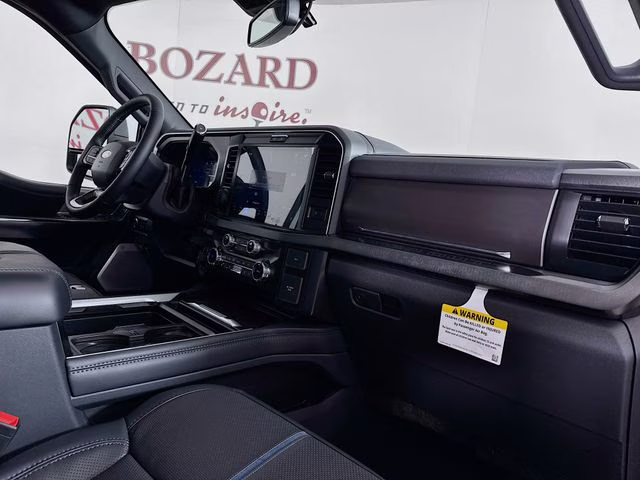 2026 Star White Metallic Tri-Coat Ford Super Duty F-250 SRW Platinum 4X4 Truck