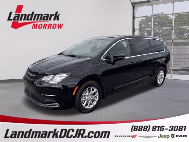 2026 Diamond Black Crystal Pearlcoat Chrysler Voyager LX FWD Van