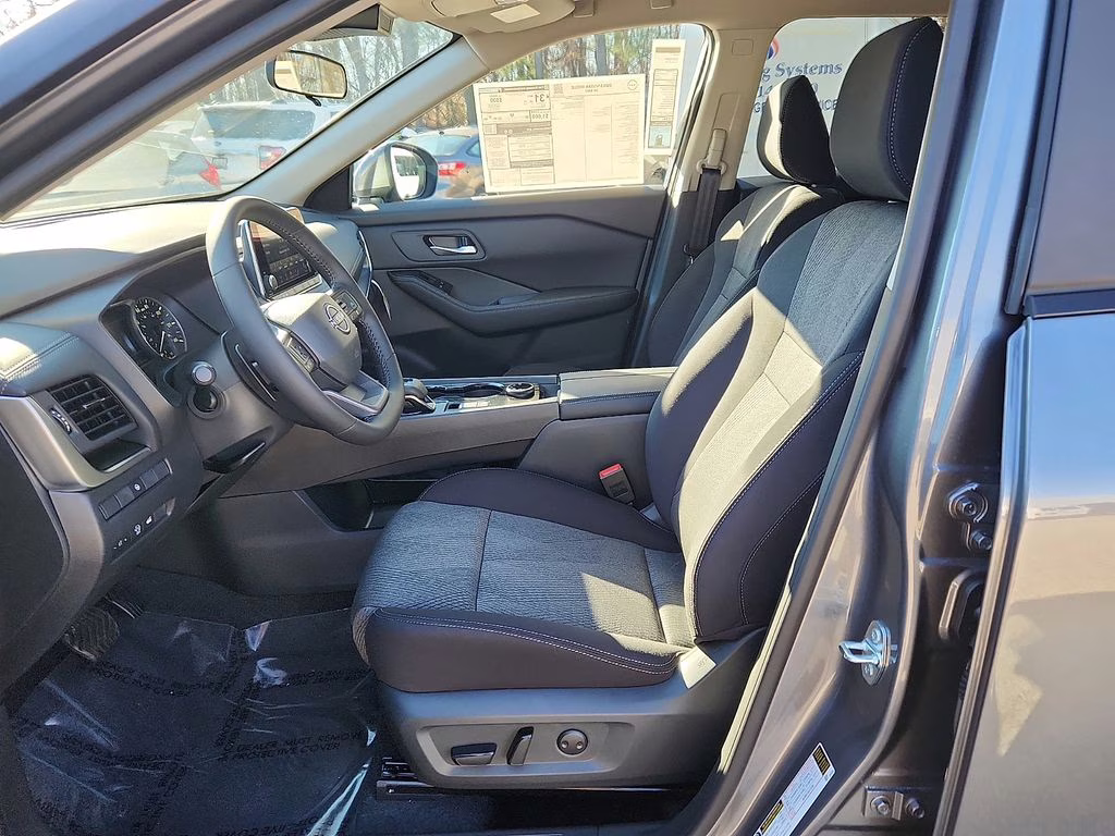 2026 Gun Metallic Nissan Rogue SV AWD SUV