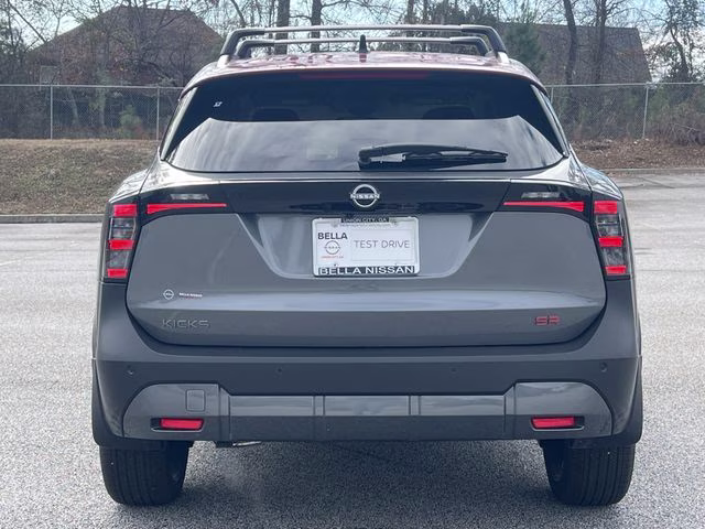 2026 Gun Metallic/Scarlet Ember Tintcoat Nissan Kicks SR FWD SUV
