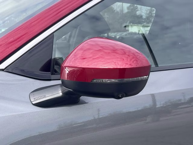 2026 Gun Metallic/Scarlet Ember Tintcoat Nissan Kicks SR FWD SUV