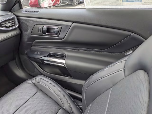 2026 Molten Magenta Metallic Tinted Clearcoat Ford Mustang GT Premium RWD Coupe