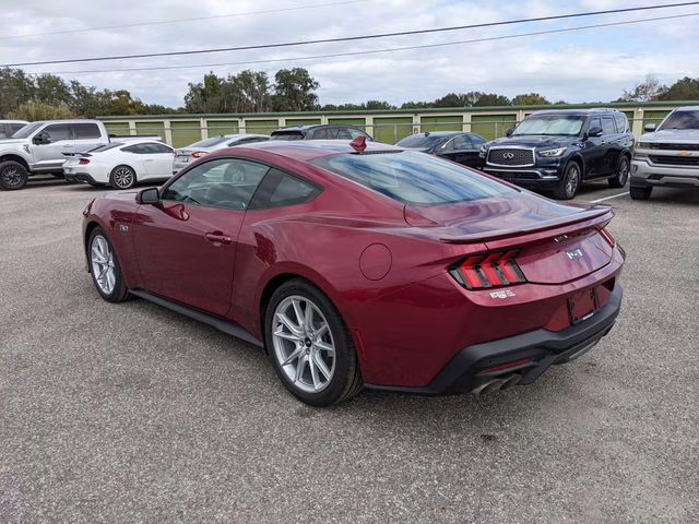 2026 Molten Magenta Metallic Tinted Clearcoat Ford Mustang GT Premium RWD Coupe