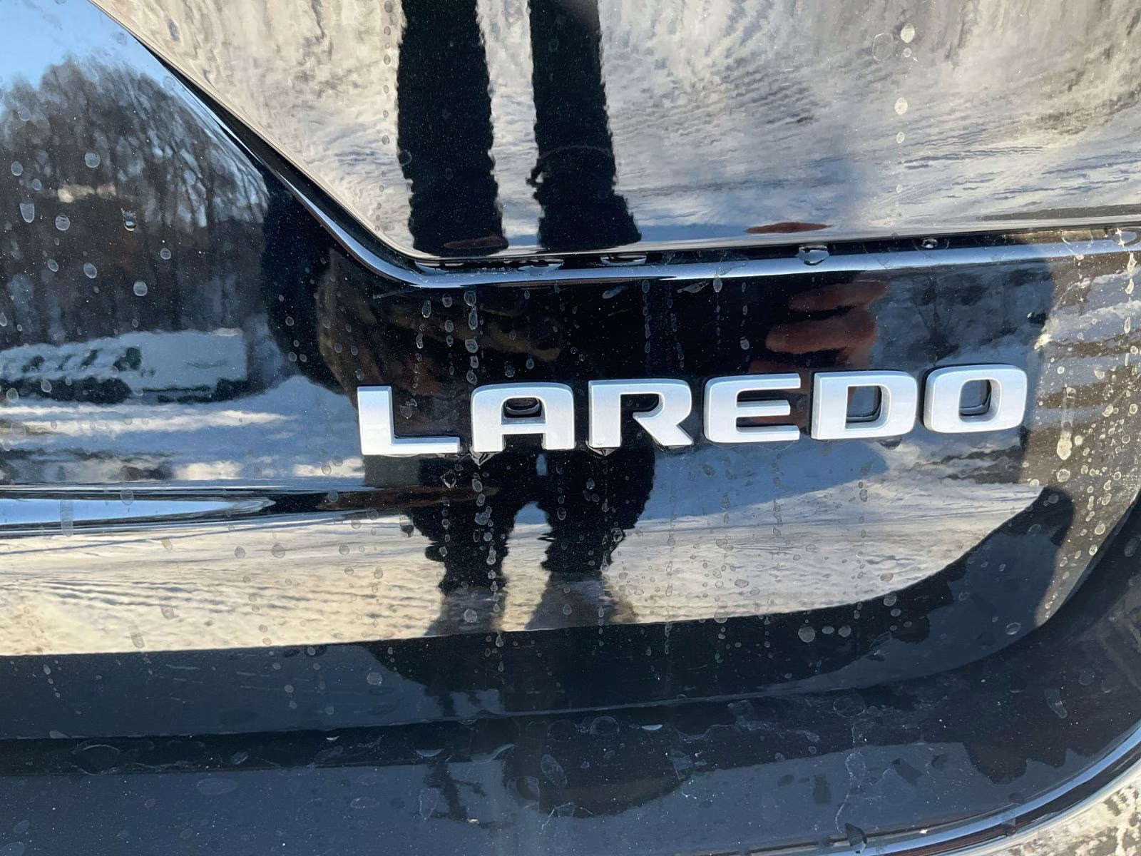 2025 Diamond Black Crystal Pearlcoat Jeep Grand Cherokee Laredo X 4X4 SUV