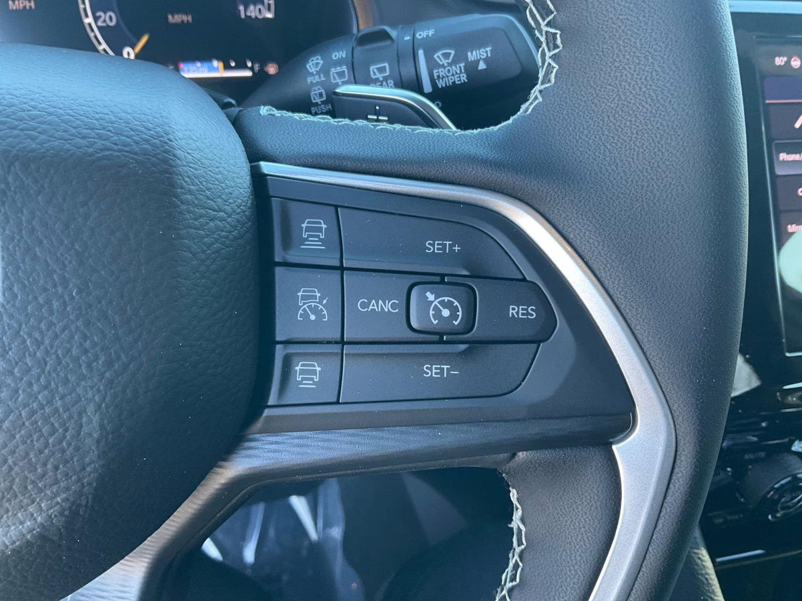 2025 Diamond Black Crystal Pearlcoat Jeep Grand Cherokee Laredo X 4X4 SUV