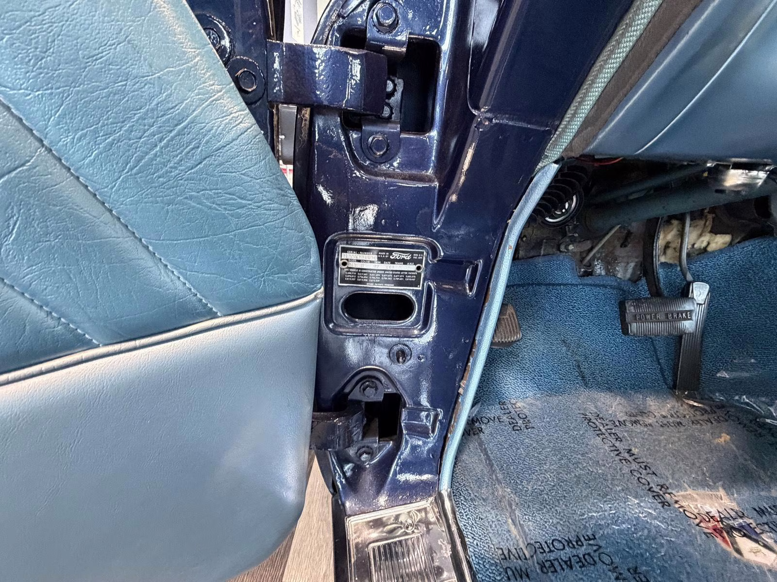 1961 CHESAPEAK BLUE METALLIC Ford Galaxy Sunliner Convertible Sunliner Convertible RWD Convertible