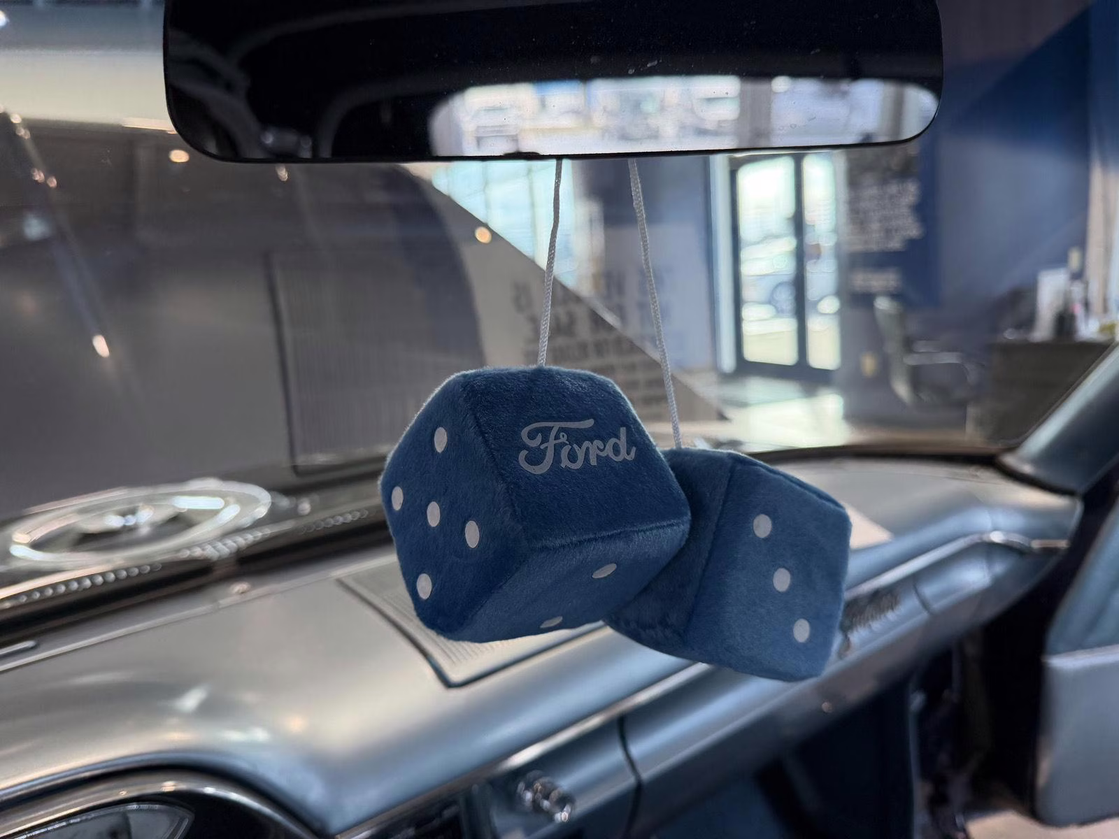 1961 CHESAPEAK BLUE METALLIC Ford Galaxy Sunliner Convertible Sunliner Convertible RWD Convertible