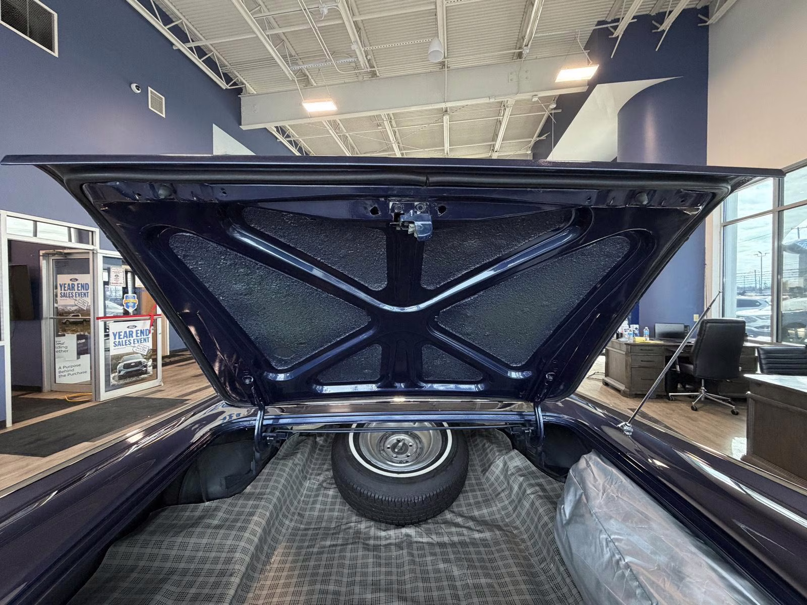 1961 CHESAPEAK BLUE METALLIC Ford Galaxy Sunliner Convertible Sunliner Convertible RWD Convertible