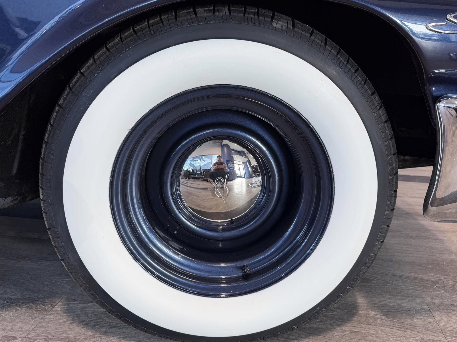 1961 CHESAPEAK BLUE METALLIC Ford Galaxy Sunliner Convertible Sunliner Convertible RWD Convertible