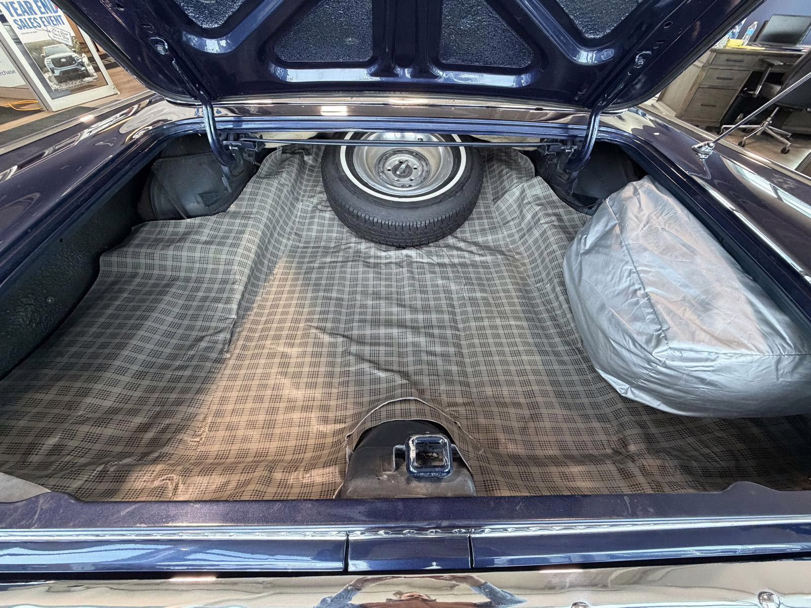 1961 CHESAPEAK BLUE METALLIC Ford Galaxy Sunliner Convertible Sunliner Convertible RWD Convertible