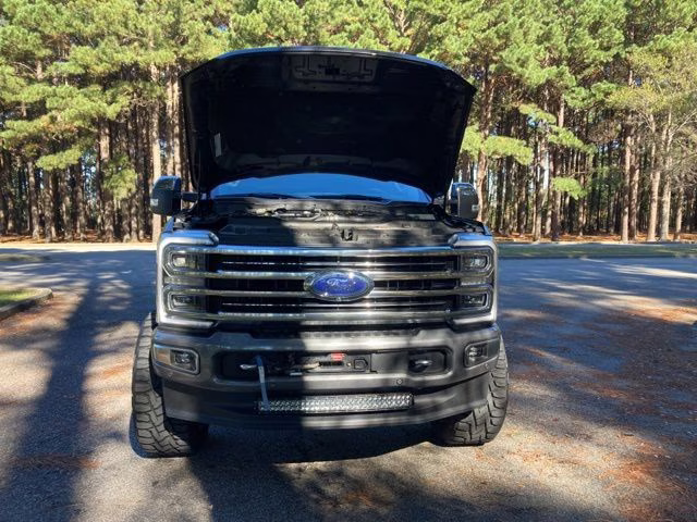 2024 Gray Metallic Ford Super Duty F-350 SRW Limited 4X4 Truck