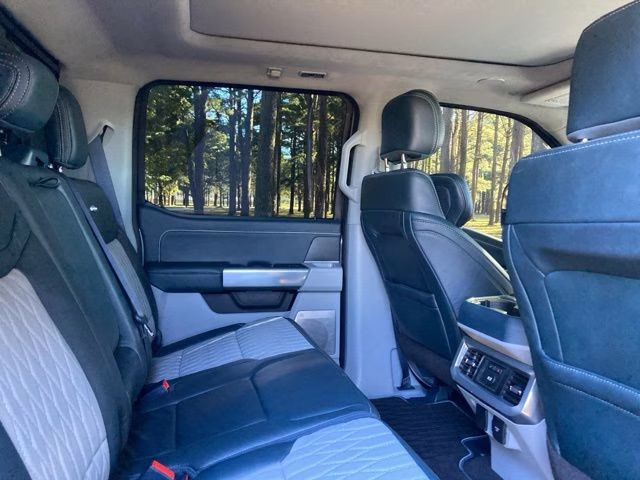 2024 Gray Metallic Ford Super Duty F-350 SRW Limited 4X4 Truck