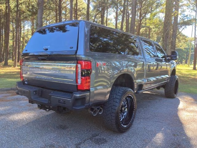 2024 Gray Metallic Ford Super Duty F-350 SRW Limited 4X4 Truck