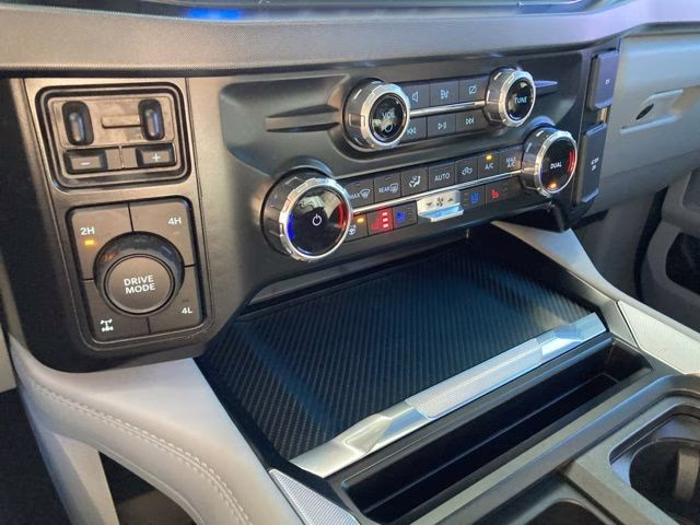 2024 Gray Metallic Ford Super Duty F-350 SRW Limited 4X4 Truck