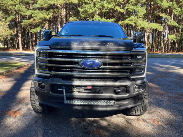 2024 Gray Metallic Ford Super Duty F-350 SRW Limited 4X4 Truck