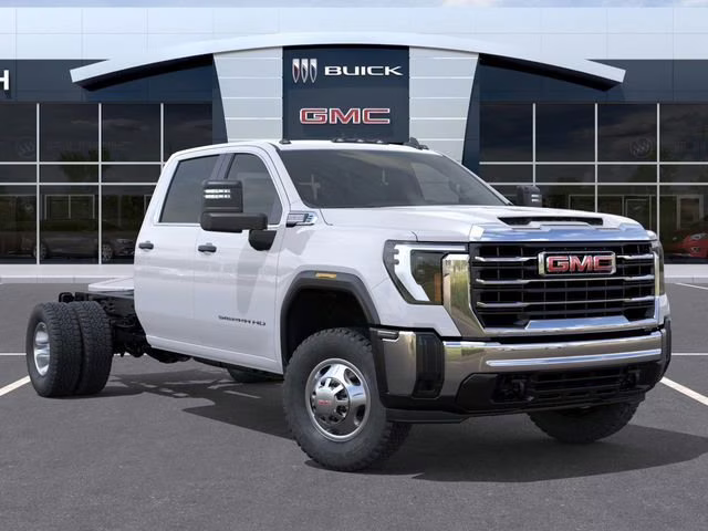 2026 Summit White GMC Sierra 3500 HD Chassis Cab Pro 4X4 Truck