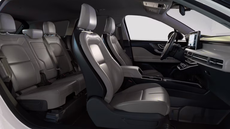 2026 Pristine White Metallic Tri-Coat Lincoln Corsair Premiere FWD SUV